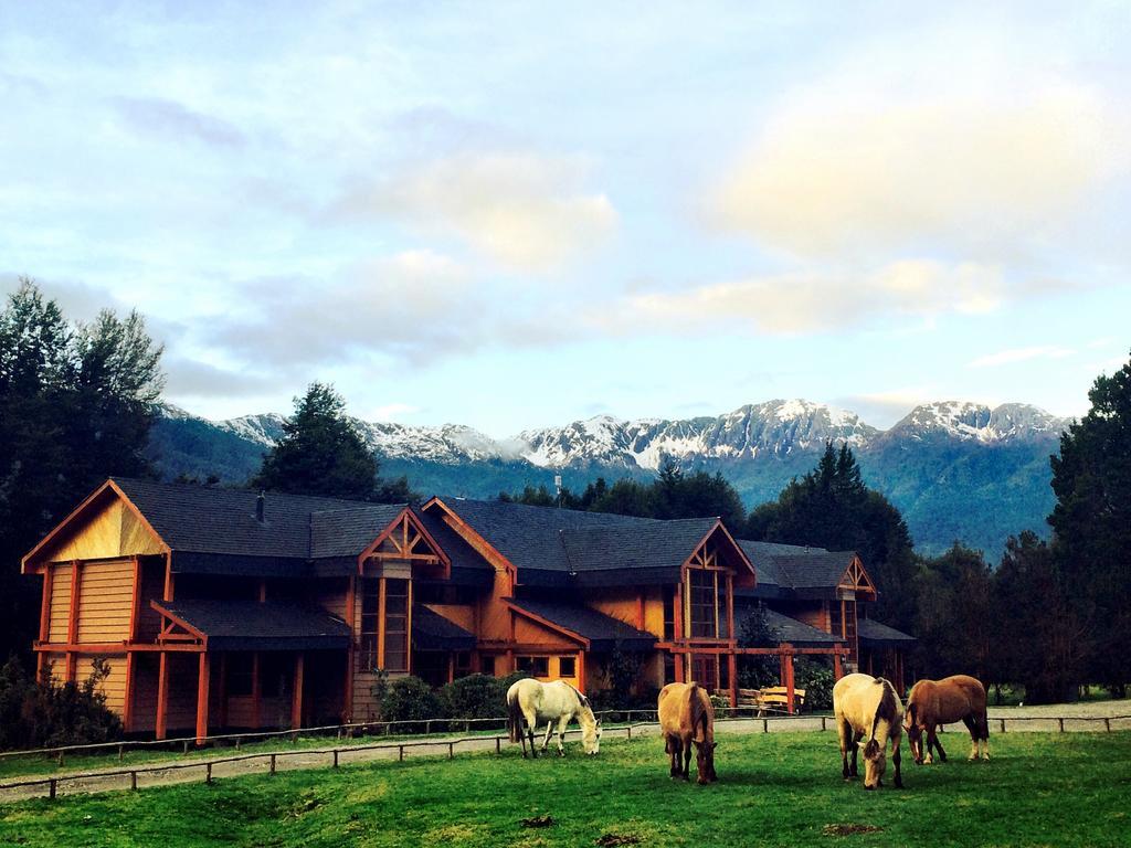 Yelcho En La Patagonia Villa Chaiten Bagian luar foto