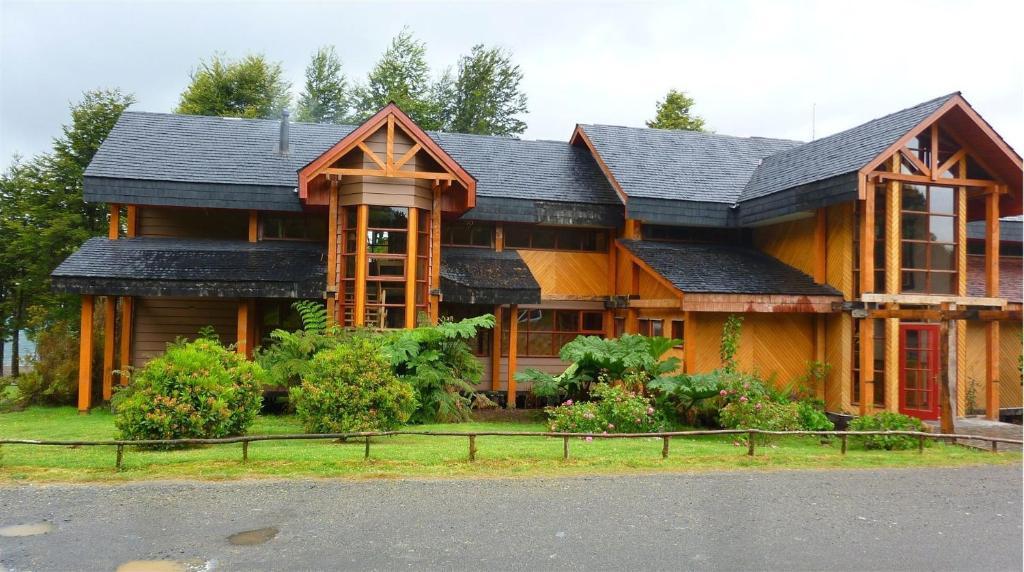 Yelcho En La Patagonia Villa Chaiten Bagian luar foto