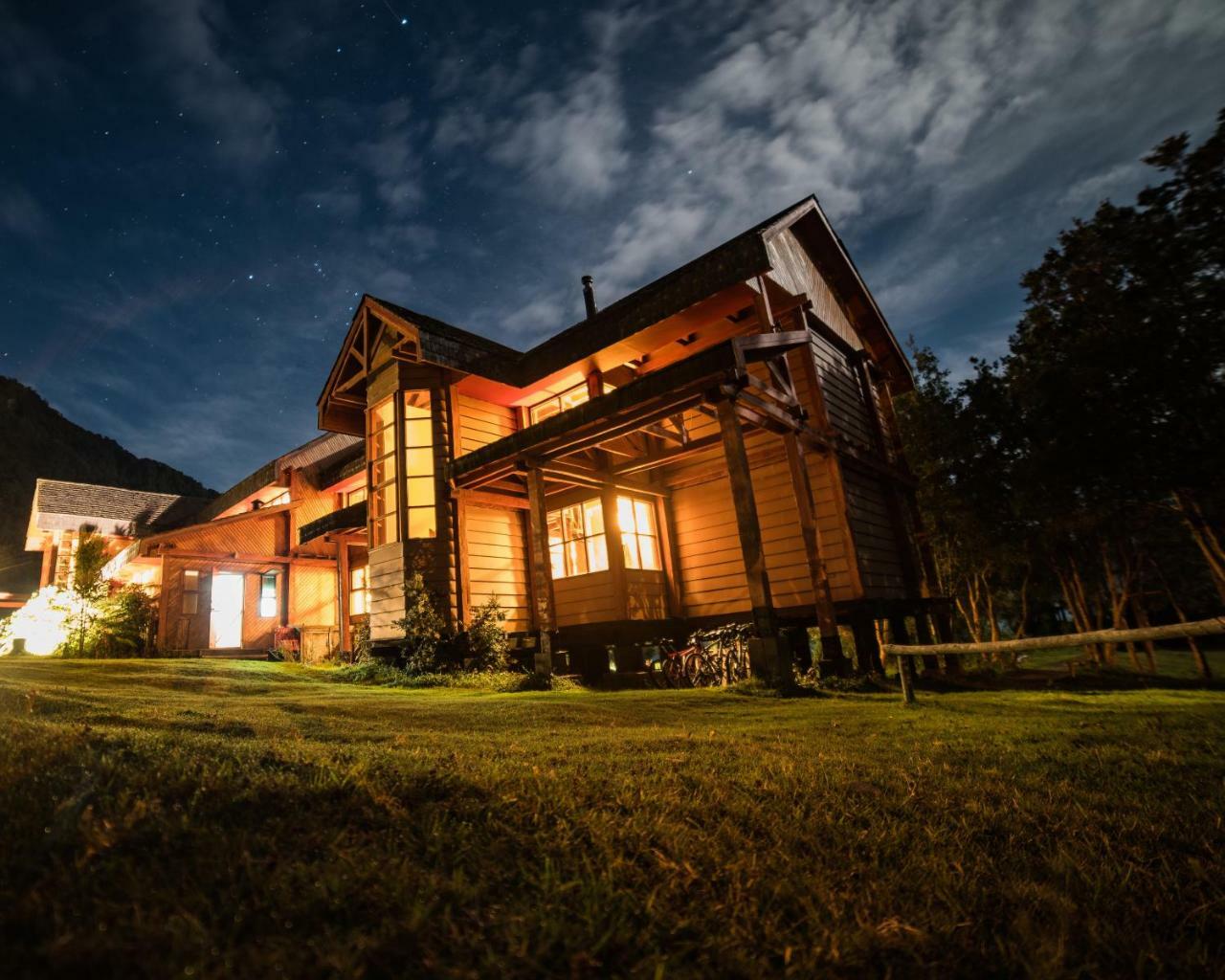 Yelcho En La Patagonia Villa Chaiten Bagian luar foto